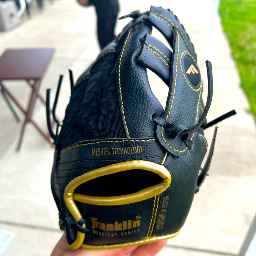 Right Hand Franklin Baseball Glove